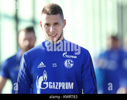 Benidorm, Spagna. Gen 5, 2018. Marko Pjaca in azione in inverno il training camp del team della Bundesliga FC Schalke 04 a Benidorm, Spagna, 5 gennaio 2018. Credito: Tim Rehbein/dpa/Alamy Live News Foto Stock