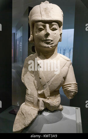 Jaen, Spagna - Dicembre 29th, 2017: guerriero con armatura doppia al Museo iberica di Jaen appartenenti alla mostra temporanea tittled la Signora, il pr Foto Stock