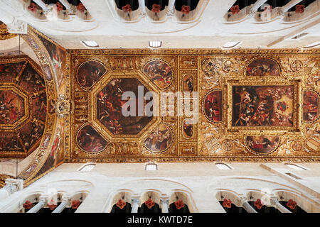 Basilica di San Nicola (Basilica di San Nicola), bari, puglia, Italia Foto Stock