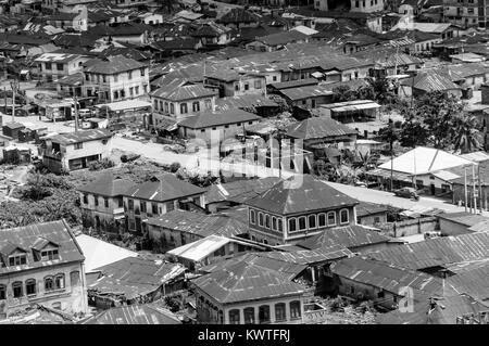 Ripresa aerea della città di Abeokuta in stato di Ogun, Nigeria. Foto Stock