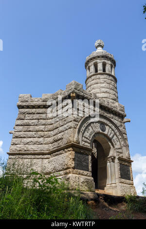 The 12th and 44th New York Infantry Regiments Monument , Little Round Top, Gettysburg National Military Park, Pennsylvannia, United States. Foto Stock