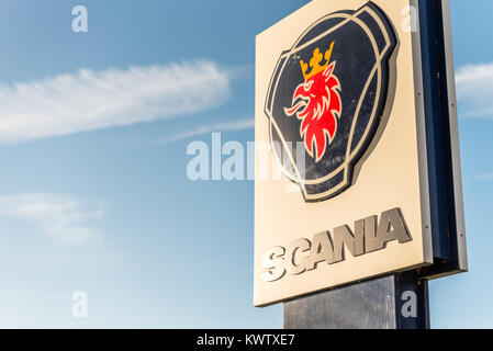 Northampton UK Dicembre 07, 2017: motori Scania logo accedi Brackmills Industrial Estate. Foto Stock