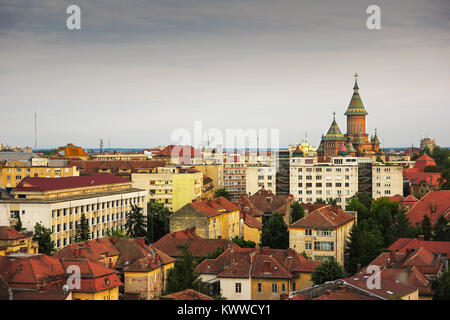 Vista aerea della Cattedrale Ortodossa e altri edifici in Timisoara, Contea di Timis, Romania Foto Stock