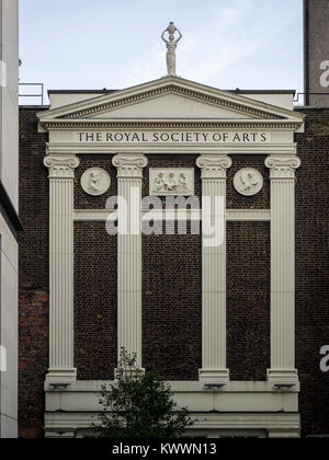 LONDRA, Regno Unito - 01 NOVEMBRE 2017: Facciata della Royal Society of Arts Building in John Adam Street Foto Stock