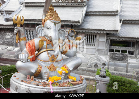 Ganesha statua al Wat Sri Suphan tempio. Si tratta di un tempio buddista in Chiang Mai Thailandia Foto Stock