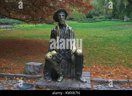 Un monumento di Jovan Jovanovic Zmaj nel parco del Danubio, Novi Sad Serbia Foto Stock