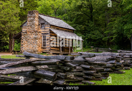 John Oliver cabina in Cades Cove, Great Smoky Mountains National Park. Foto Stock