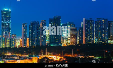 Skyline della città di Manila, Filippine Foto Stock