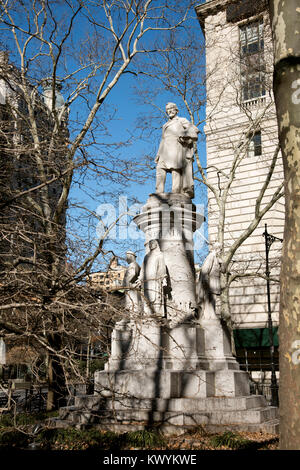 Giuseppe Verdi Monumento a Verdi Square Park sulla Upper West Side di Manhattan, NYC a 72St e Broadway Foto Stock