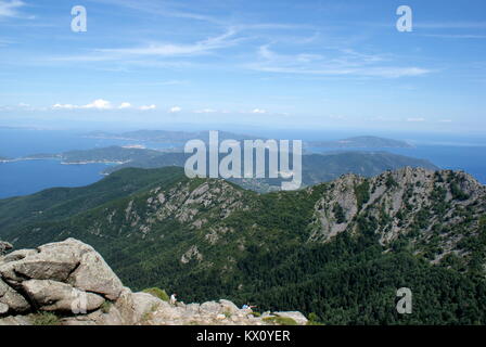 Vista su tutta l'Elba dalla sommità del Monte Capanne, Elba, Italia Foto Stock