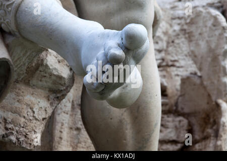Roma - Piazza Navona, Italia. Dettaglio della Fontana dei Quattro Fiumi, Mostra del fiume-dio Gange. Foto Stock