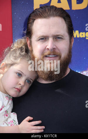 Los Angeles, Stati Uniti d'America . 06 gen 2018. AJ Buckley U.S. Premiere di 'Paddington 2" tenutasi presso il Regency Village Theatre di Los Angeles, CA Foto: Cronos/Hollywood News Credito: Cronos/Alamy Live News Foto Stock