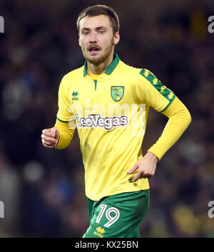 Tom Trybull di Norwich City durante la fa Cup, terza partita a Carrow Road, Norwich. PREMERE ASSOCIAZIONE foto. Data immagine: Sabato 6 gennaio 2018. Vedi PA storia CALCIO Carrow. Il credito fotografico dovrebbe essere: Joe Giddens/PA Wire. RESTRIZIONI: Nessun utilizzo con audio, video, dati, elenchi di apparecchi, logo di club/campionato o servizi "live" non autorizzati. L'uso in-match online è limitato a 75 immagini, senza emulazione video. Nessun utilizzo nelle scommesse, nei giochi o nelle pubblicazioni di singoli club/campionati/giocatori. Foto Stock