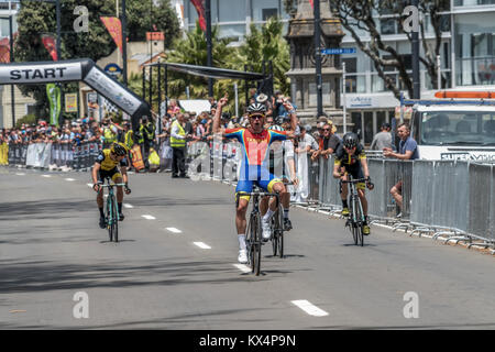 NAPIER, Nuova Zelanda, 07 gennaio, 2018. Le corse su strada del BDO Elite & U23 su strada campionato nazionale sul Marine Parade, Napier, Nuova Zelanda. Foto Stock