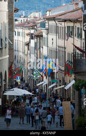 Corso Italia nel centro storico di Arezzo Toscana Italia. 5 agosto