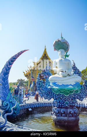 CHIANG RAI, Tailandia - 20 dicembre 2017: molto bella scultura in Wat Rong Sua dieci o Rong Sua dieci tempio. Questo posto è il popolare attractio Foto Stock