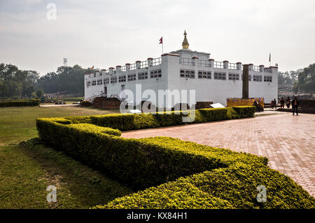 Tempio di Mayadevi situato a lumbini sacro giardino - il luogo di nascita di Siddharta gautam buddha, Lumbini, il Nepal Foto Stock