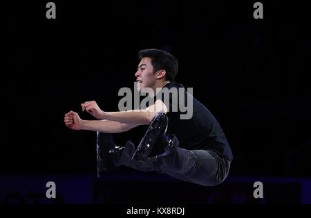 Nathan Chen pattini da ghiaccio durante il periodo di esposizioni le prestazioni prima di Olimpiadi in Corea 2018. Foto Stock