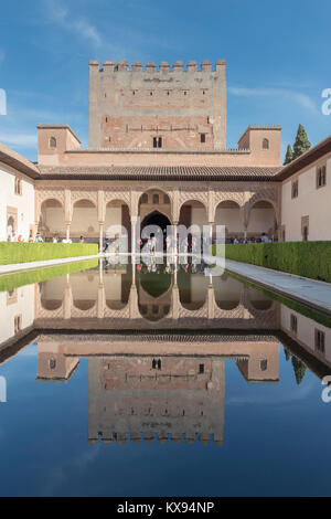 I palazzi della dinastia Nasrid all'interno dell'Alhambra di Granada, Spagna Foto Stock