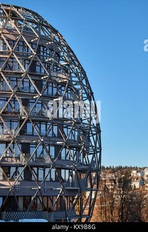 WINTERBERG, Germania - 14 febbraio 2017: moderna forma arrotondata a forma di uovo edificio quadro a Winterberg Foto Stock