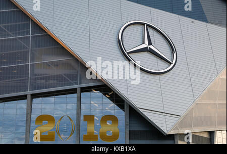 Atlanta, GA, Stati Uniti d'America. 8 Gen, 2018. La Mercedes-Benz Stadium è impostato per il 2018 NCAA Campionato nazionale di gioco tra l'Università di Georgia Bulldogs e la University of Alabama Crimson Tide al Mercedes-Benz Stadium di Atlanta, GA. Justin Cooper/CSM/Alamy Live News Foto Stock