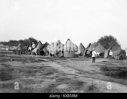 L'oggetto di questo record non è chiaro a causa di informazioni illeggibili o mancanti. Per fornire una descrizione fattuale è necessario un contesto o un’identificazione ulteriori. Foto Stock
