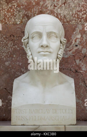 Il russo Maresciallo di Campo Michael Andreas Barclay de Tolly. Busto in marmo da scultore tedesco Max von Widnmann (1841) sul display nella hall of fame nel Walhalla Memorial vicino a Regensburg in Baviera, Germania. Foto Stock