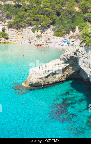 Vista di Cala Mitjana,Menorca,Isole Baleari,Spagna Foto Stock