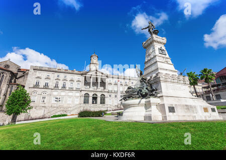 PORTO, Portogallo - Luglio 02: Il Palacio da Bolsa (Stock Exchange Palace) è un edificio storico sulla luglio 02, 2014 a Porto, Portogallo Foto Stock