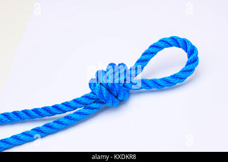 La figura 8 nodo in corda blu Foto Stock