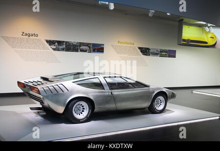 Una superba Alfa Romeo Iguana Ital Design modello in esposizione presso il Museo Storico Alfa Romeo Foto Stock