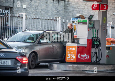 Stazione di gas, Dublino, Irlanda Foto Stock