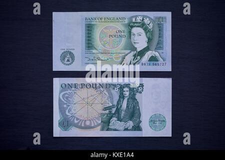 Banca d'Inghilterra £1 nota ritirati dalla circolazione nel 1988 e sostituita da una libbra di moneta Foto Stock