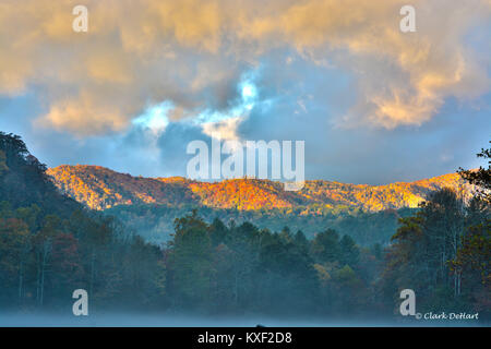 Sunrise in Valle Cataloochee Foto Stock