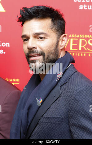 Hollywood, California. 8 Gen, 2018. Ricky Martin assiste 'l'assassinio di Gianni Versace: American Crime Story' premiere a ArcLight Hollywood su Gennaio 8, 2018 a Hollywood, in California. | Verwendung weltweit Credito: dpa/Alamy Live News Foto Stock