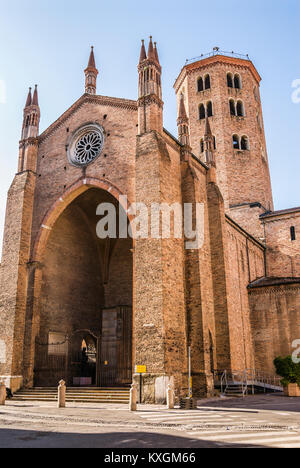 Chiesa di Sant'Antonino, patrono di Piacenza in Emilia Romagna, Italia del Nord. Foto Stock