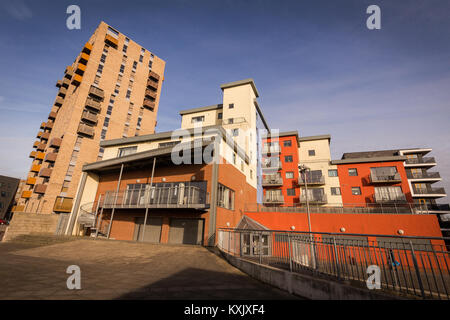 Rigenerazione in Barking lungo il fiume Roding, Londra 2016 REGNO UNITO Foto Stock