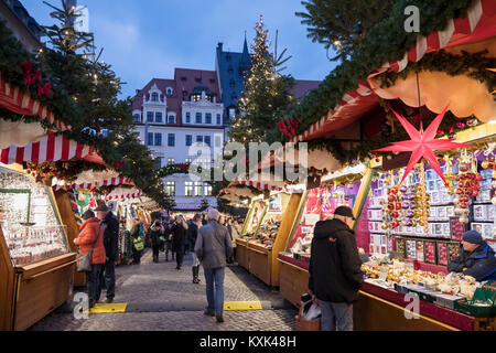 Mercatino di Natale in Leipzig Market Place, Marktplatz, Leipzig, in Sassonia, Germania, Europa Foto Stock