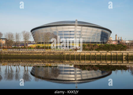 Vista di SSE idro arena accanto al fiume Clyde a Glasgow , Regno Unito Foto Stock