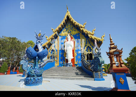 CHIANG RAI, Tailandia - 20 dicembre 2017: molto bella scultura in Wat Rong Sua dieci o Rong Sua dieci tempio. Questo posto è il popolare attractio Foto Stock