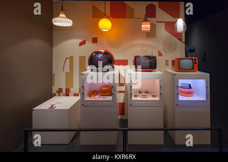 SINGAPORE - Ottobre 17, 2014: all'interno del Museo Nazionale di Singapore. Esso è il più antico museo di Singapore. Foto Stock