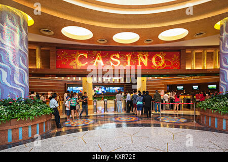 SINGAPORE - Ottobre 17, 2014: Casinò sull'isola di Sentosa, al largo della costa meridionale del Singapore. Foto Stock