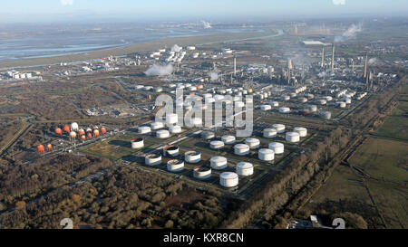Vista aerea della raffineria Stanlow, Cheshire, Regno Unito Foto Stock
