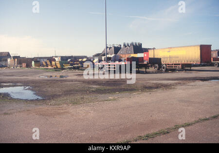 Il cambiamento di uso del suolo disindustrializzazione nella darsena del Port Harbour area, Ipswich, Suffolk, Inghilterra, Regno Unito degli anni novanta 29 Marzo 1994 Foto Stock