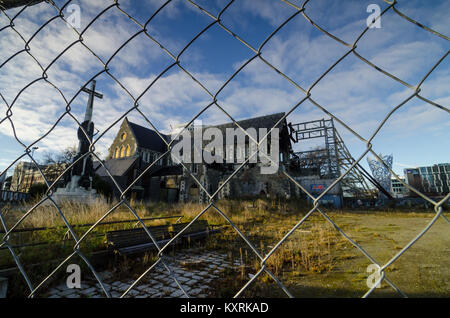 Christchurch città iconici la cattedrale di Christchurch è stato gravemente danneggiato e ha perso la sua guglia dopo il febbraio 2011 Christchurch terremoto. Foto Stock