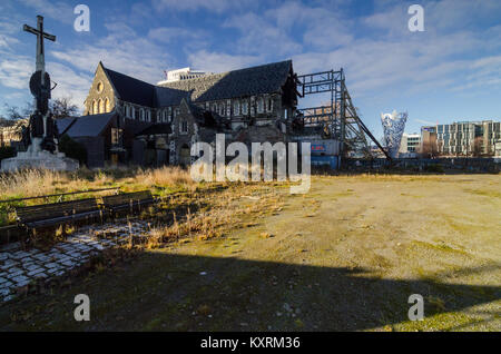 Christchurch città iconici la cattedrale di Christchurch è stato gravemente danneggiato e ha perso la sua guglia dopo il febbraio 2011 Christchurch terremoto. Foto Stock