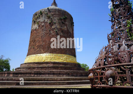 Pyu, MYANMAR - circa aprile 2017 Bawbawgyi Pagoda Foto Stock