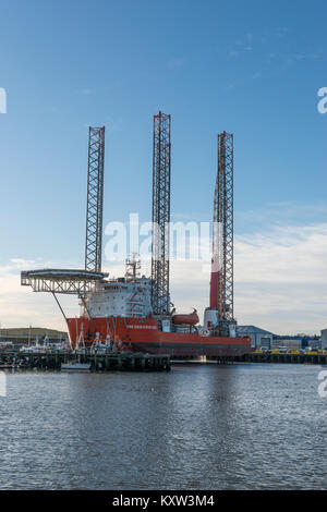 GMS Endeavour 6102 ormeggiata in porto del sud, Blyth, Northumberland, Inghilterra Foto Stock