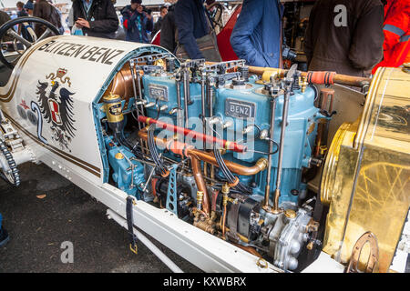 1909 Benz 200HP 'Blitzen Benz' GRRC LXXV Assemblea dei soci, Goodwood, West Sussex Foto Stock