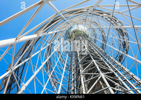 BATUMI, Georgia - 21 settembre 2015: Torre alfabetici della vista di dettaglio a Batumi, Georgia. Foto Stock